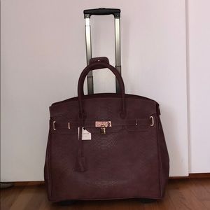 KC Jagger Roller Bag